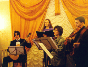 The Christmas Concert in Moscow "Dom Uchenyh", January 7, 1999. The soloist - Olga Nazajkinskaya (soprano).